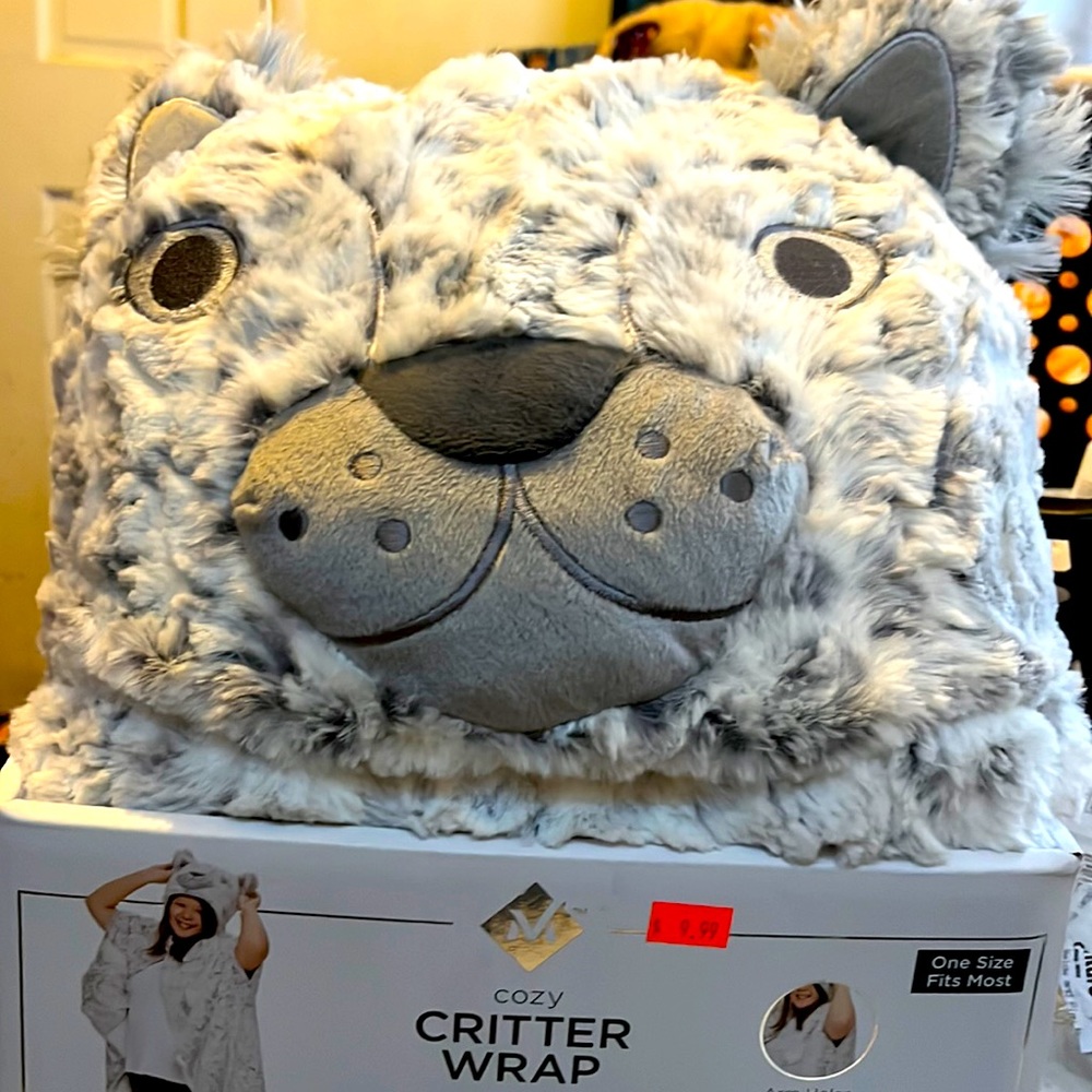 Brand new Critter wrap-one size fits most